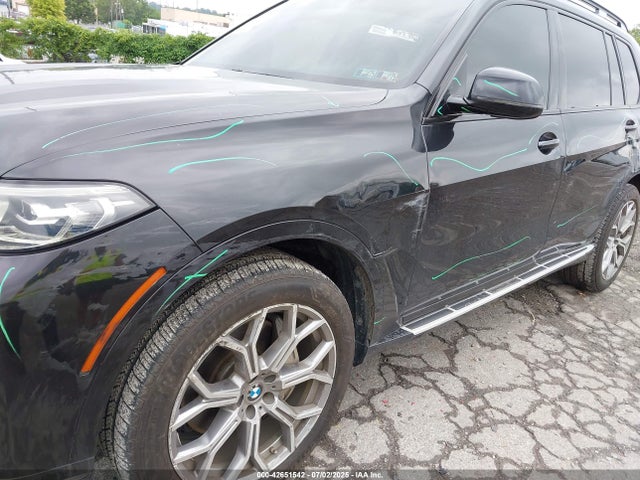 5UXCW2C59KL085306 BMW X7
