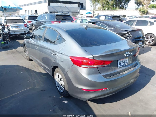 KMHD74LF0HU393566 Hyundai 2017