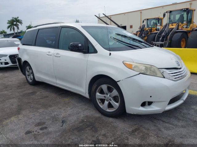 2011 TOYOTA SIENNA 5TDKK3DC9BS073800