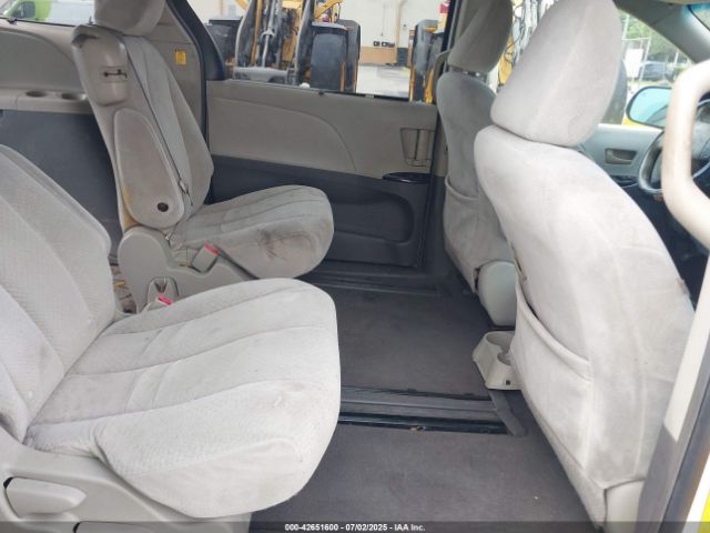 2011 TOYOTA SIENNA 5TDKK3DC9BS073800 Photo 7