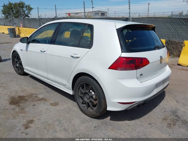 WVWUF7AU1GW178002 Volkswagen 2.0t
