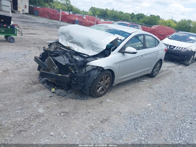 5NPD84LF1JH214811 Hyundai mpi nu
