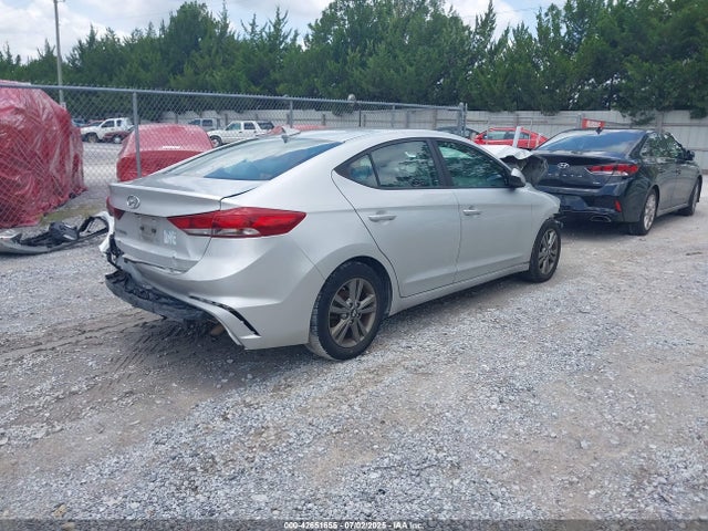 5NPD84LF1JH214811 Hyundai mpi nu