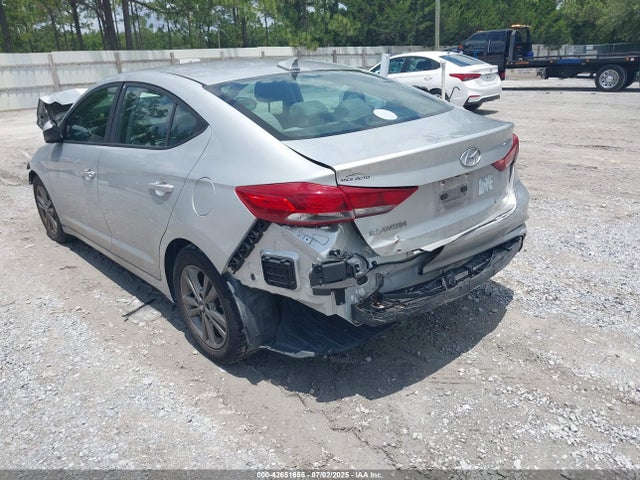5NPD84LF1JH214811 Hyundai mpi nu