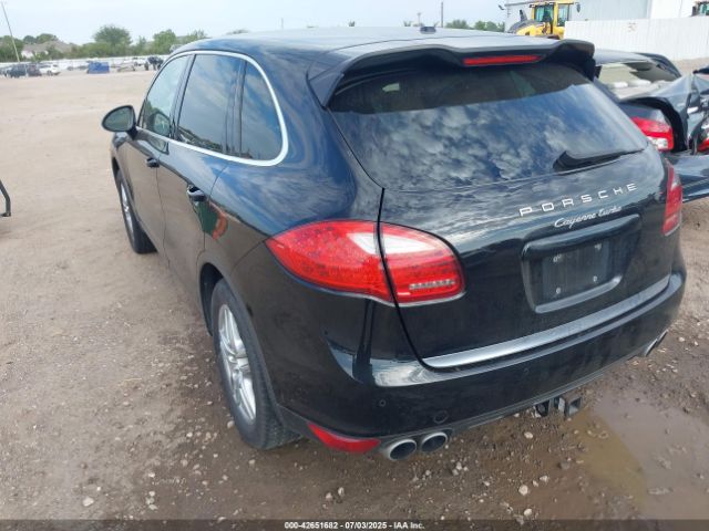 2013 PORSCHE CAYENNE WP1AC2A26DLA92290 Photo 2