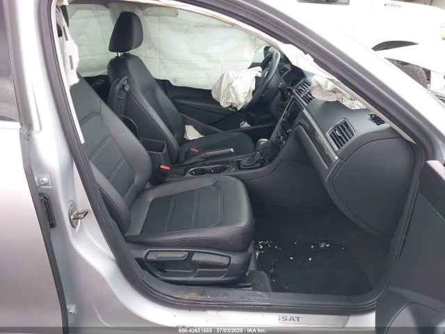 Volkswagen 2016 2016 1VWBS7A3XGC066078 Image 5
