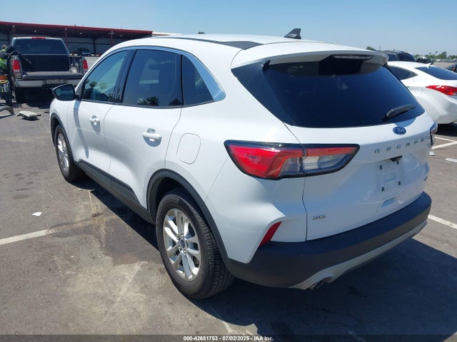 1FMCU0BZ9NUA25942 Ford hev/phev