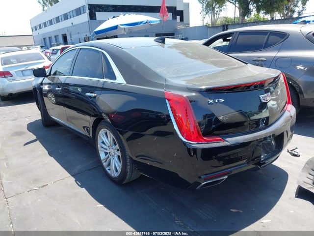 2018 CADILLAC XTS 2G61M5S34J9158140 Photo 2