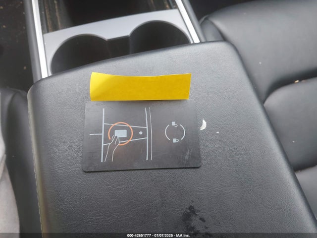 Tesla Model Y 2023 7SAYGDEE4PF857740 Image 11