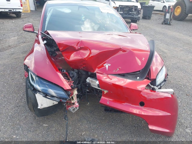 Tesla MODEL 3 2024 5YJ3E1EA8RF727696 Image 10