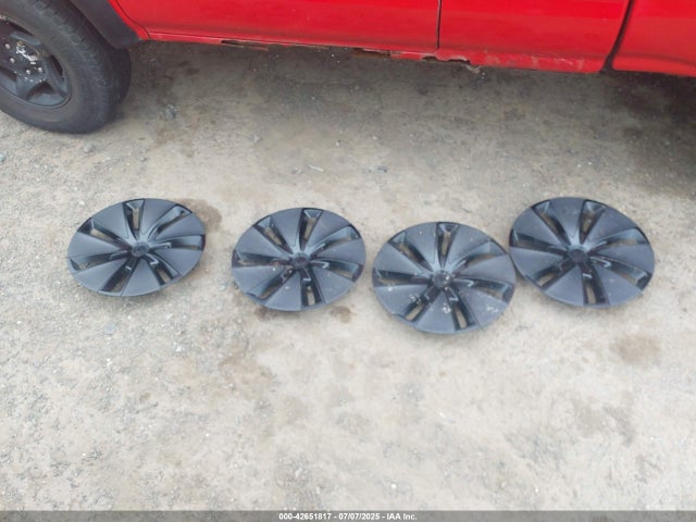 Tesla MODEL 3 2024 5YJ3E1EA8RF727696 Image 11