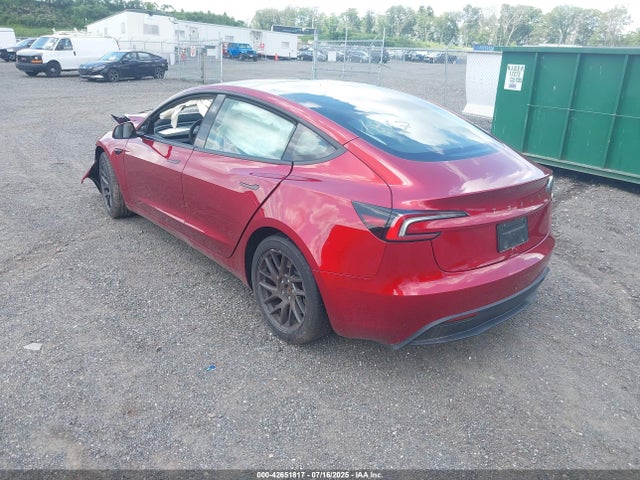 Tesla MODEL 3 2024 5YJ3E1EA8RF727696 Image 3