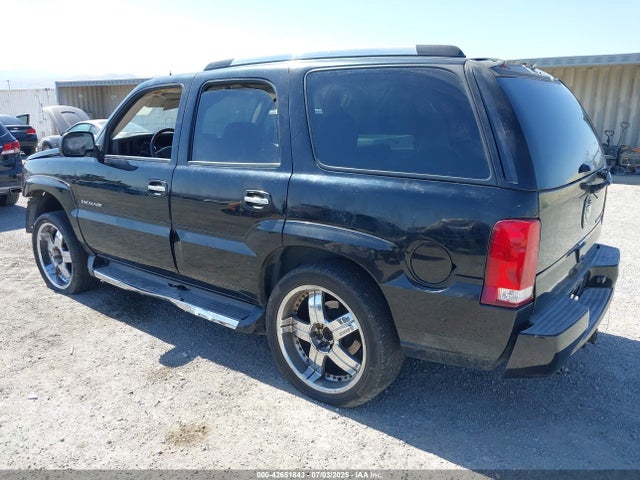 2005 CADILLAC ESCALADE 1GYEC63N15R260217 Photo 2