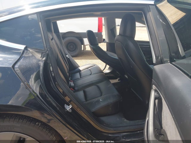 2019 TESLA MODEL 3 5YJ3E1EB8KF385505 Photo 7