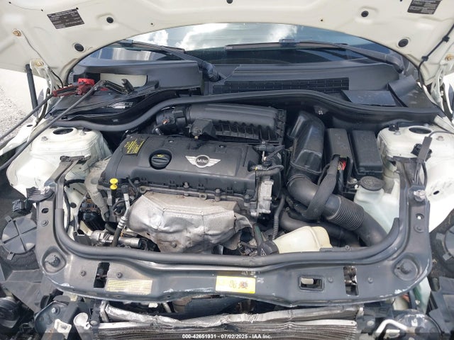 2014 MINI CLUBMAN WMWZF3C59ET491721 Photo 9