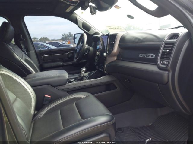 2021 RAM 1500 1C6SRFU98MN820577 Photo 4
