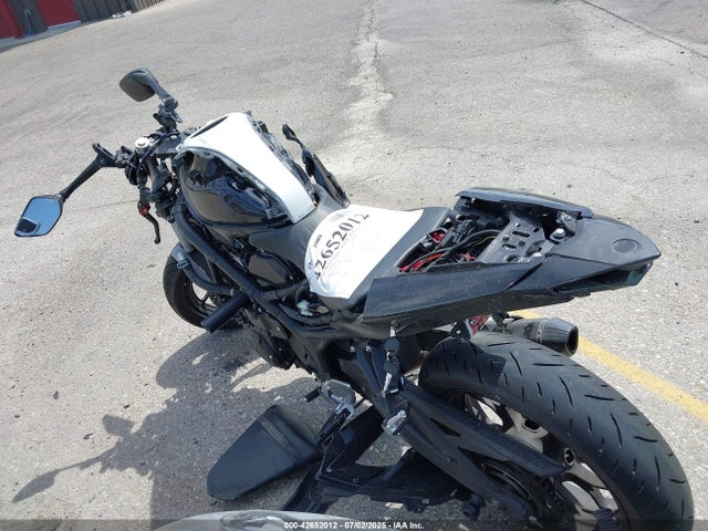Yamaha Yzf-r3 2015 MH3RH06Y5FK002919 Image 3
