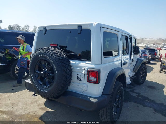 1C4HJXDG3LW270342 Jeep 2020