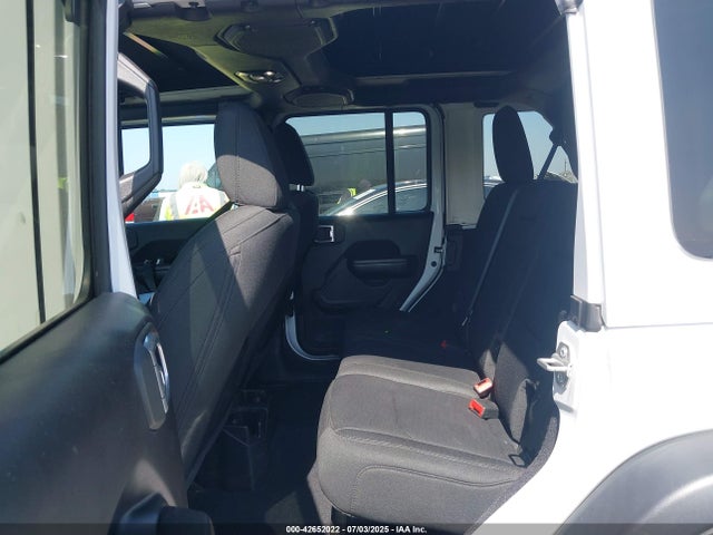 1C4HJXDG3LW270342 Jeep 2020