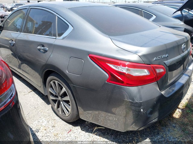 Nissan 2016 2016 1N4AL3AP5GN343009 Image 3