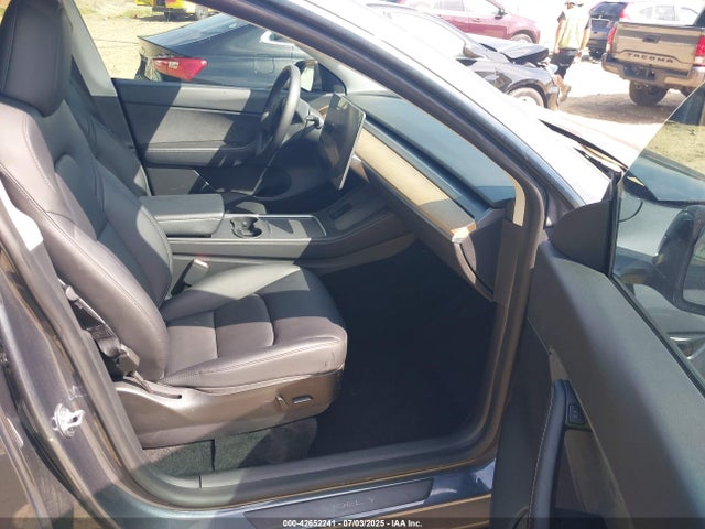 2022 TESLA MODEL Y 7SAYGDEE8NA006034 Photo 4