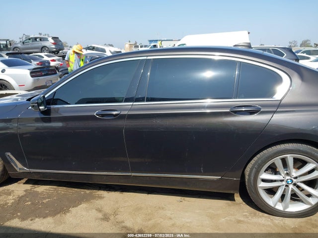 WBA7F0C58GGL99890 BMW 2016