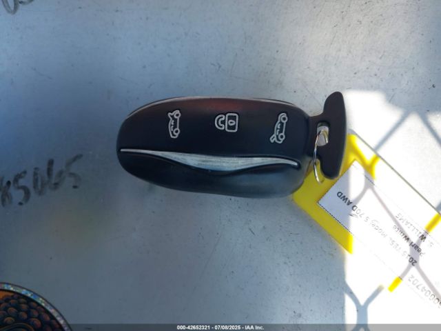 2015 TESLA MODEL S 5YJSA1H12FFP75919 Photo 10