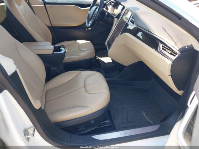 2015 TESLA MODEL S 5YJSA1H12FFP75919 Photo 4