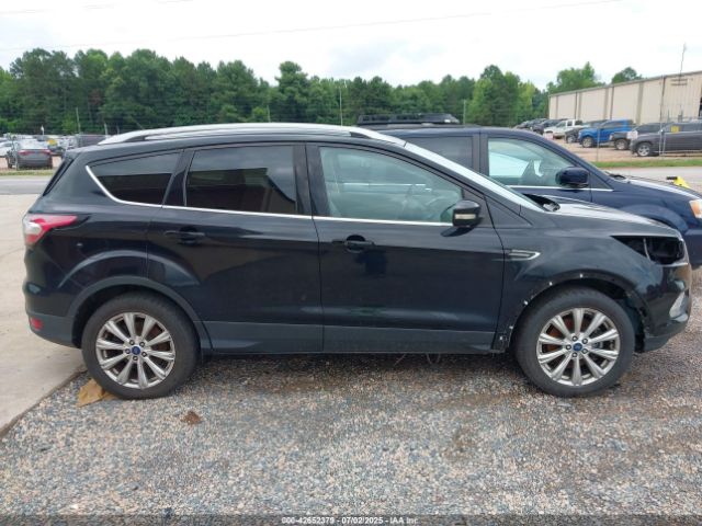 1FMCU0J99HUE63544 Ford 2017