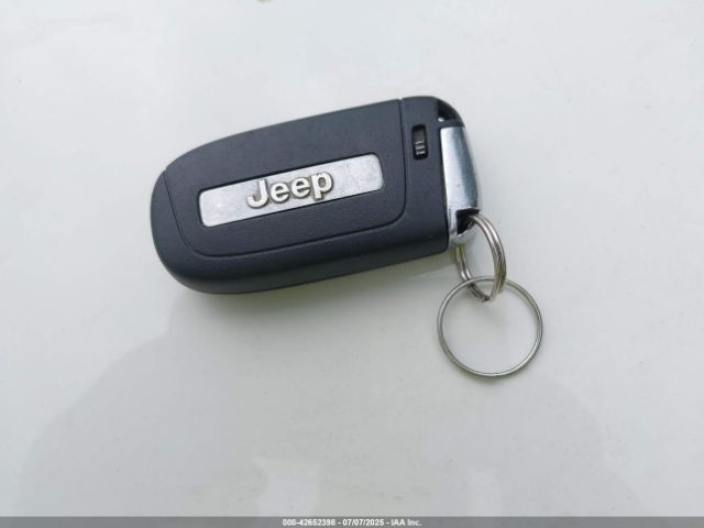2018 JEEP COMPASS 3C4NJCCB8JT286587 Photo 10