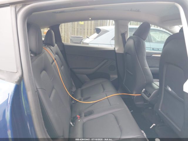 2023 TESLA MODEL Y 7SAYGDEE8PF890787 Photo 7