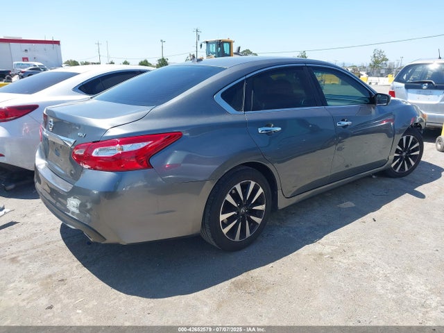 Nissan Altima 2018 1N4AL3AP6JC200086 Image 4