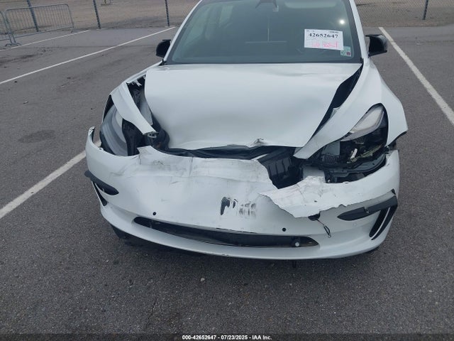 2021 TESLA MODEL 3 5YJ3E1EB8MF013066 Photo 9