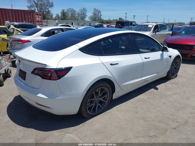 2023 TESLA MODEL 3 5YJ3E1EA4PF512121 Photo 3
