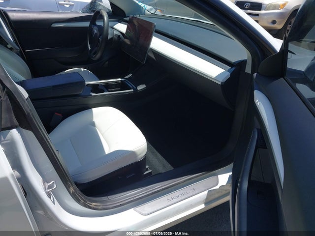 2023 TESLA MODEL 3 5YJ3E1EA4PF512121 Photo 4