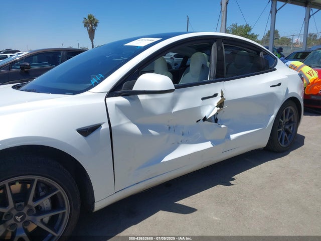 2023 TESLA MODEL 3 5YJ3E1EA4PF512121 Photo 5