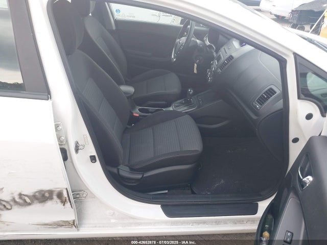 KIA dohc mpi nu 2015 KNAFX4A60F5416123 Image 5