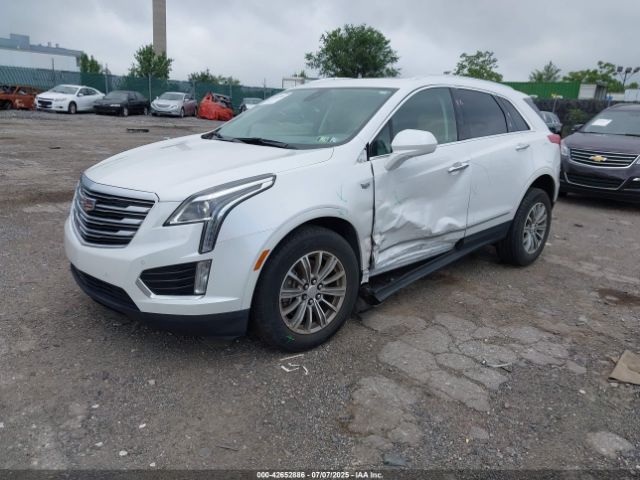 2018 CADILLAC XT5 1GYKNCRS9JZ157467 Photo 1