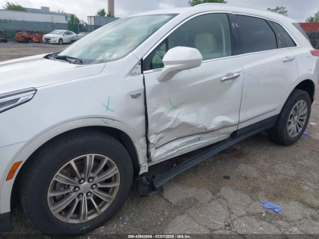 2018 CADILLAC XT5 1GYKNCRS9JZ157467 Photo 5