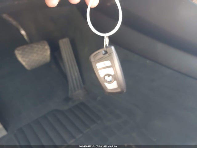 5UXWX9C53H0T09778 BMW X3