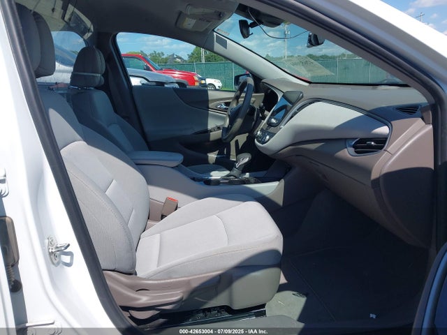 1G1ZC5ST1RF165318 Chevrolet lfv