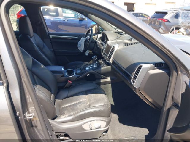 2014 PORSCHE CAYENNE WP1AB2A29ELA55755 Photo 4