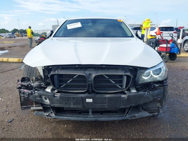 WBA5A5C5XGG355165 BMW 528I