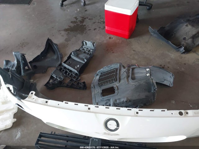 WBA5A5C5XGG355165 BMW 528I