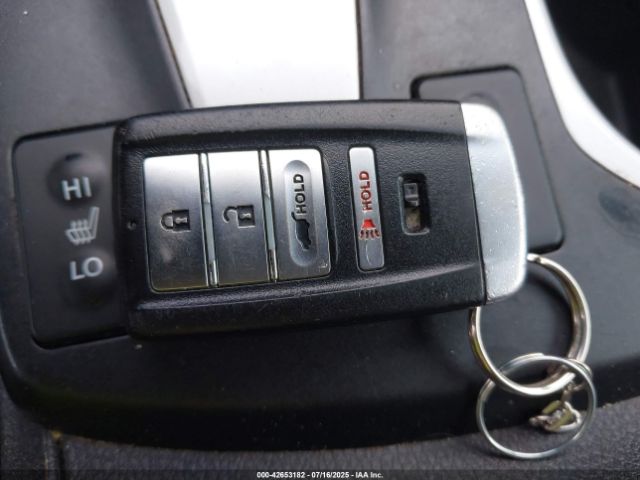 2018 ACURA RDX 5J8TB4H38JL027171 Photo 10