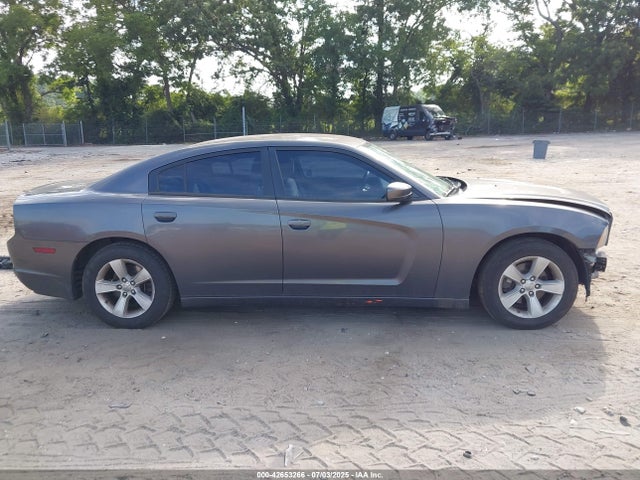 2C3CDXBG2EH331660 Dodge 2014