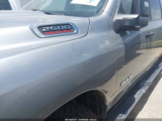 3C6UR5JJ5PG514452 RAM 2500