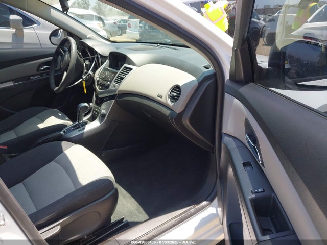 1G1PA5SG3F7223533 Chevrolet lwe