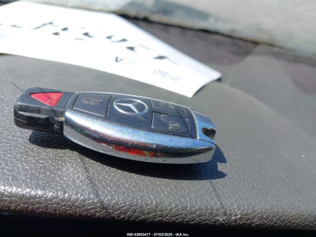 2010 MERCEDES-BENZ C 300 WDDGF5EB7AR110938 Photo 10