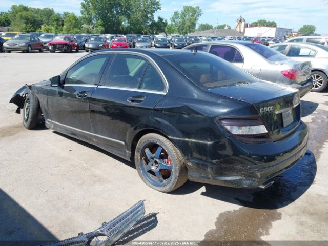 2010 MERCEDES-BENZ C 300 WDDGF5EB7AR110938 Photo 2